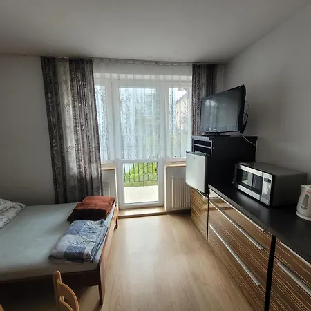 Renatka Przy Plazy Unieście